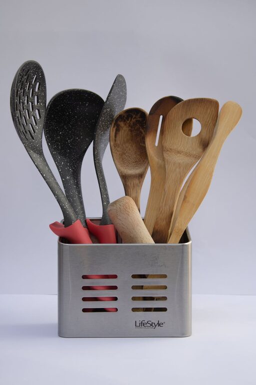 Essential Tools Every Small Kitchen Needs for Efficient Cooking